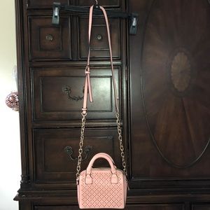 Cross body chain light pink mini bag